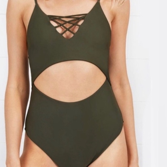 Cupshe Cutout Crossover Green One Piece Swimsuit Beachy Summer Spring Medium - Picture 1 of 9